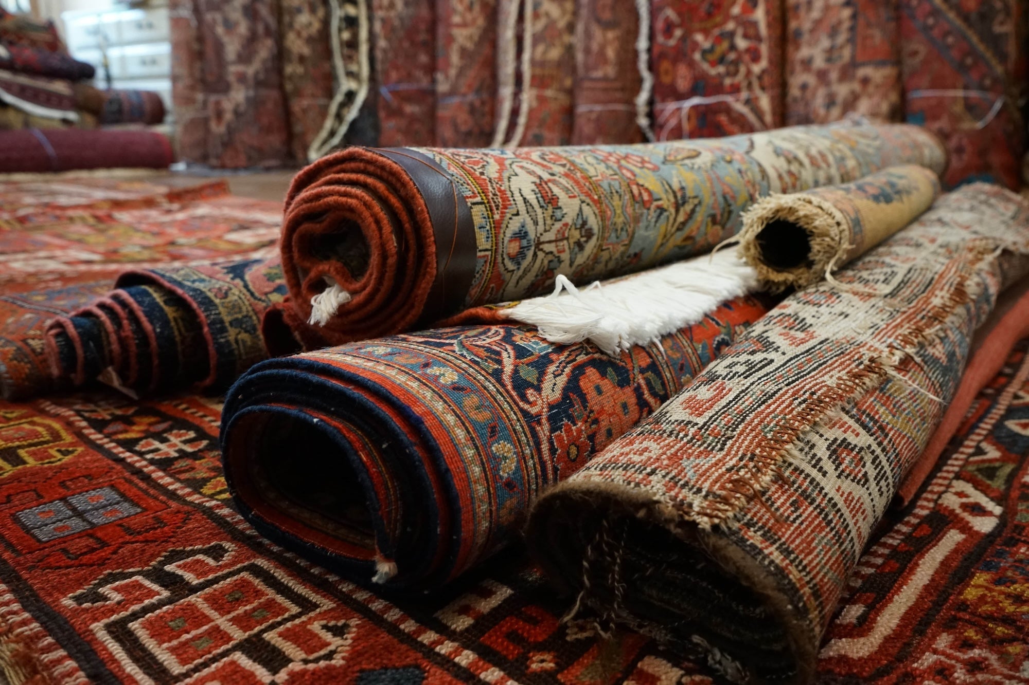A Brief Guide to Your First Oriental Rug Purchase - Patina House