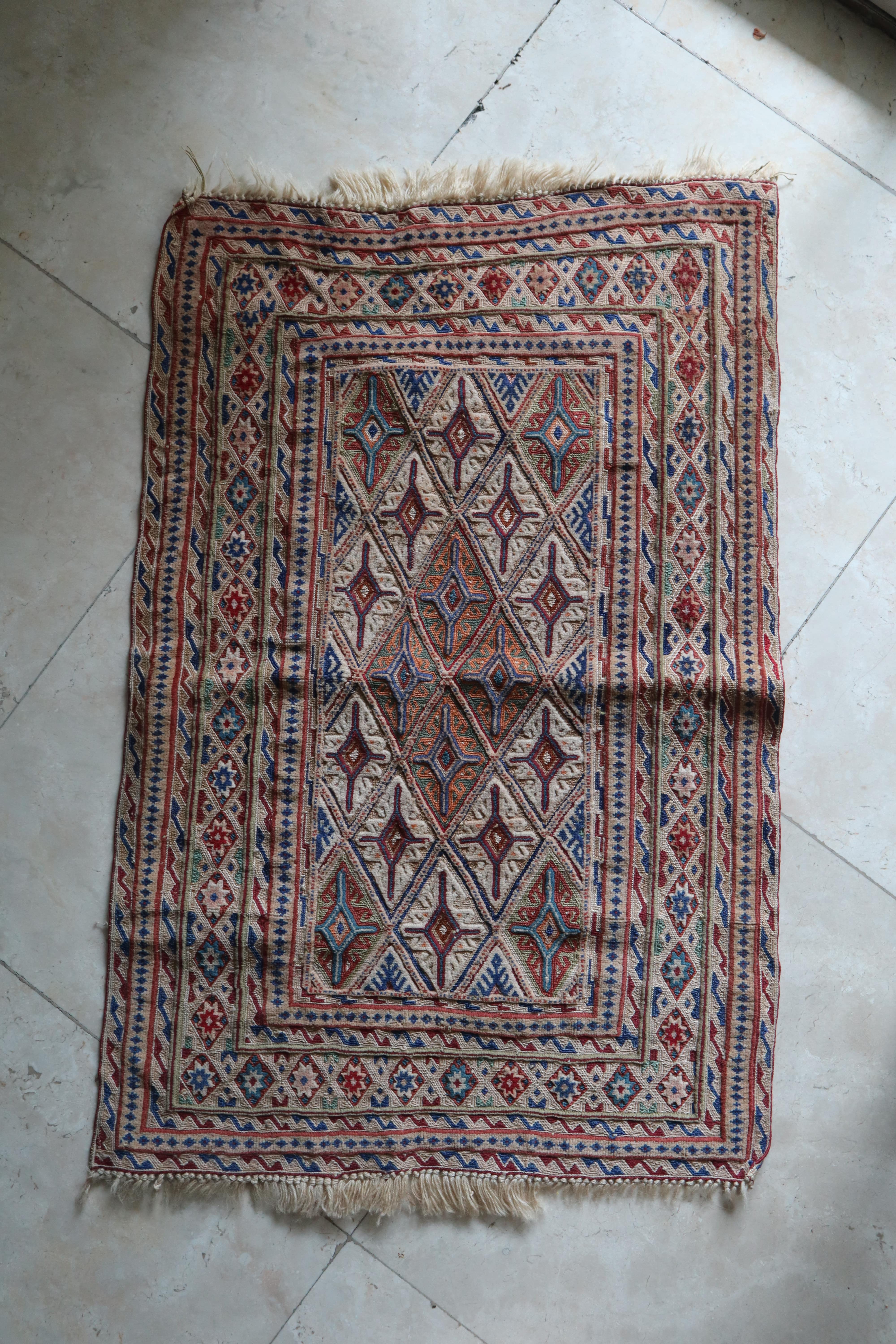 Charming Vintage Caucasian Rug — Diamond Lattice  — No. 162