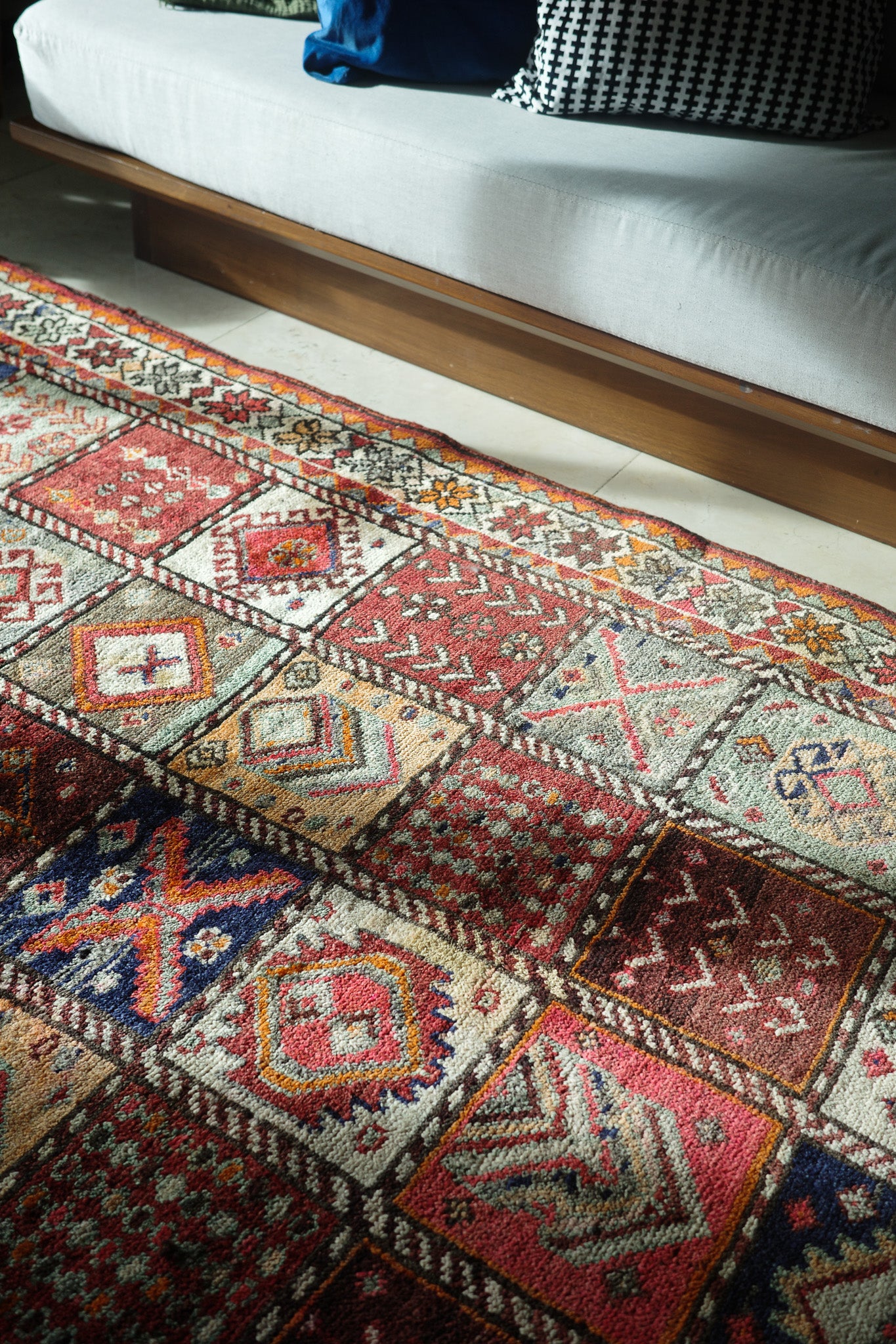 Colorful Caucasian-Style Grid Rug with Tribal Motifs Area Carpet — No.129