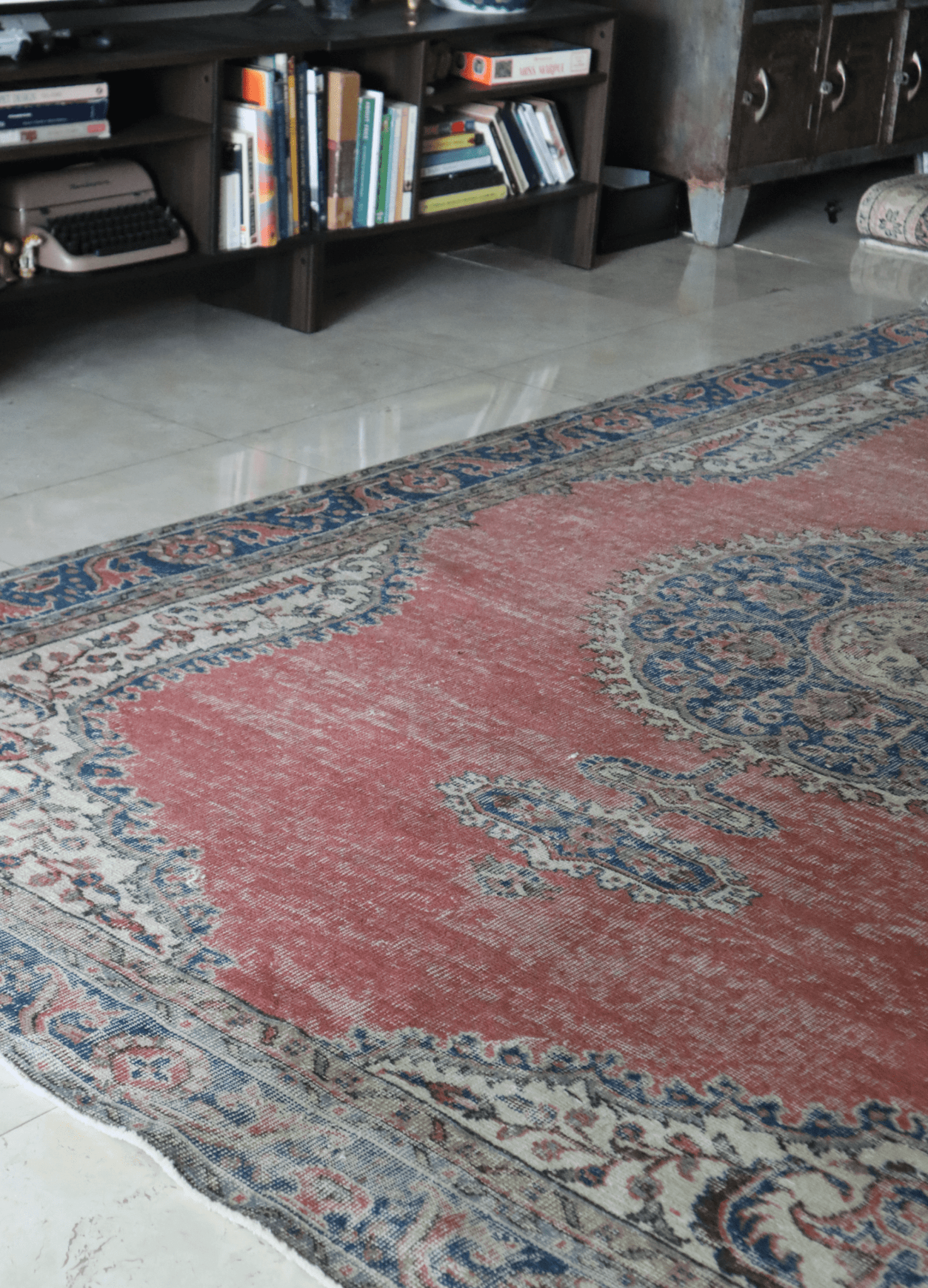 Distressed Coral Medallion — 9 x 6 — No. 185 - Patina House