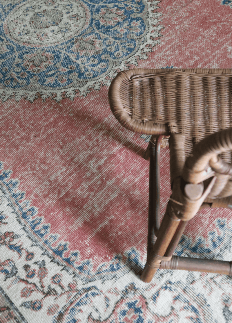 Distressed Coral Medallion — 9 x 6 — No. 185 - Patina House