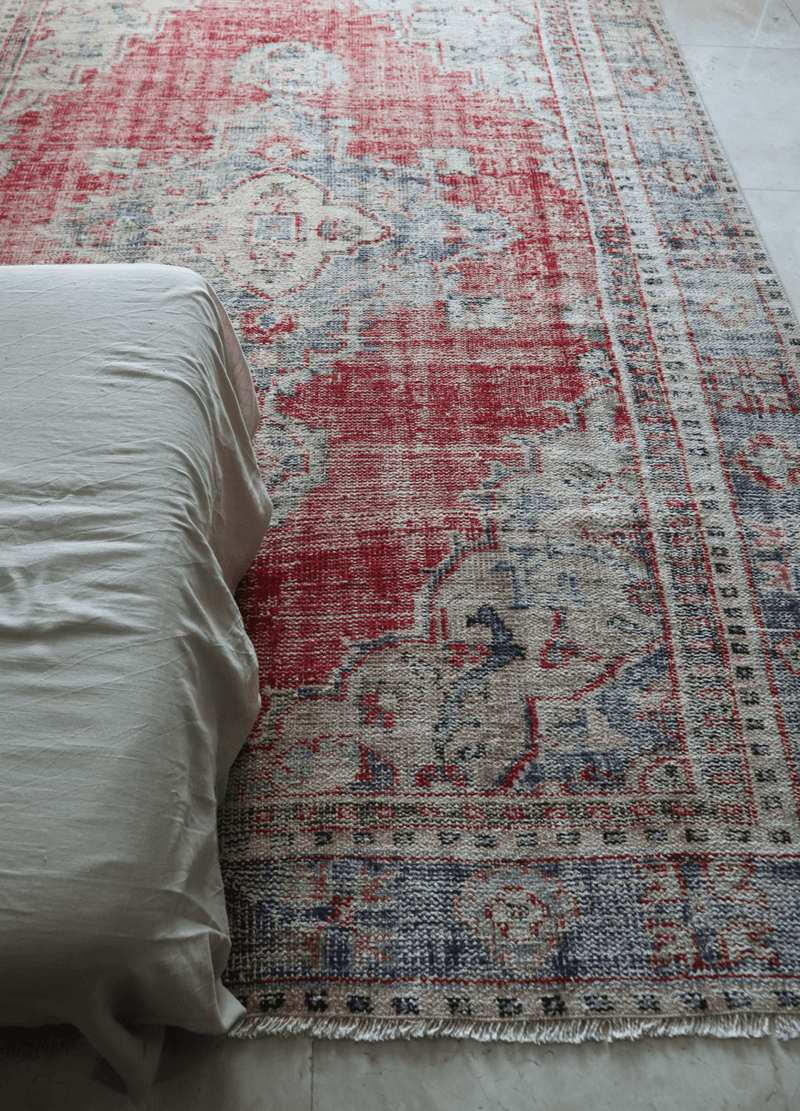 Distressed Persian - Style — 8.7 x 6 — No. 186 - Patina House