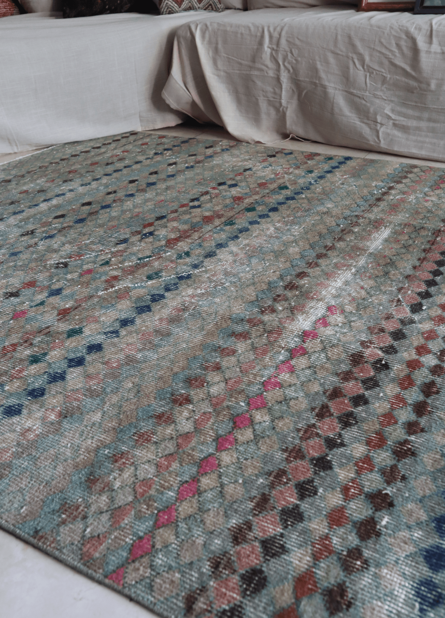 Distressed Turkish Art Deco — 8 x 4 — No. 184 - Patina House