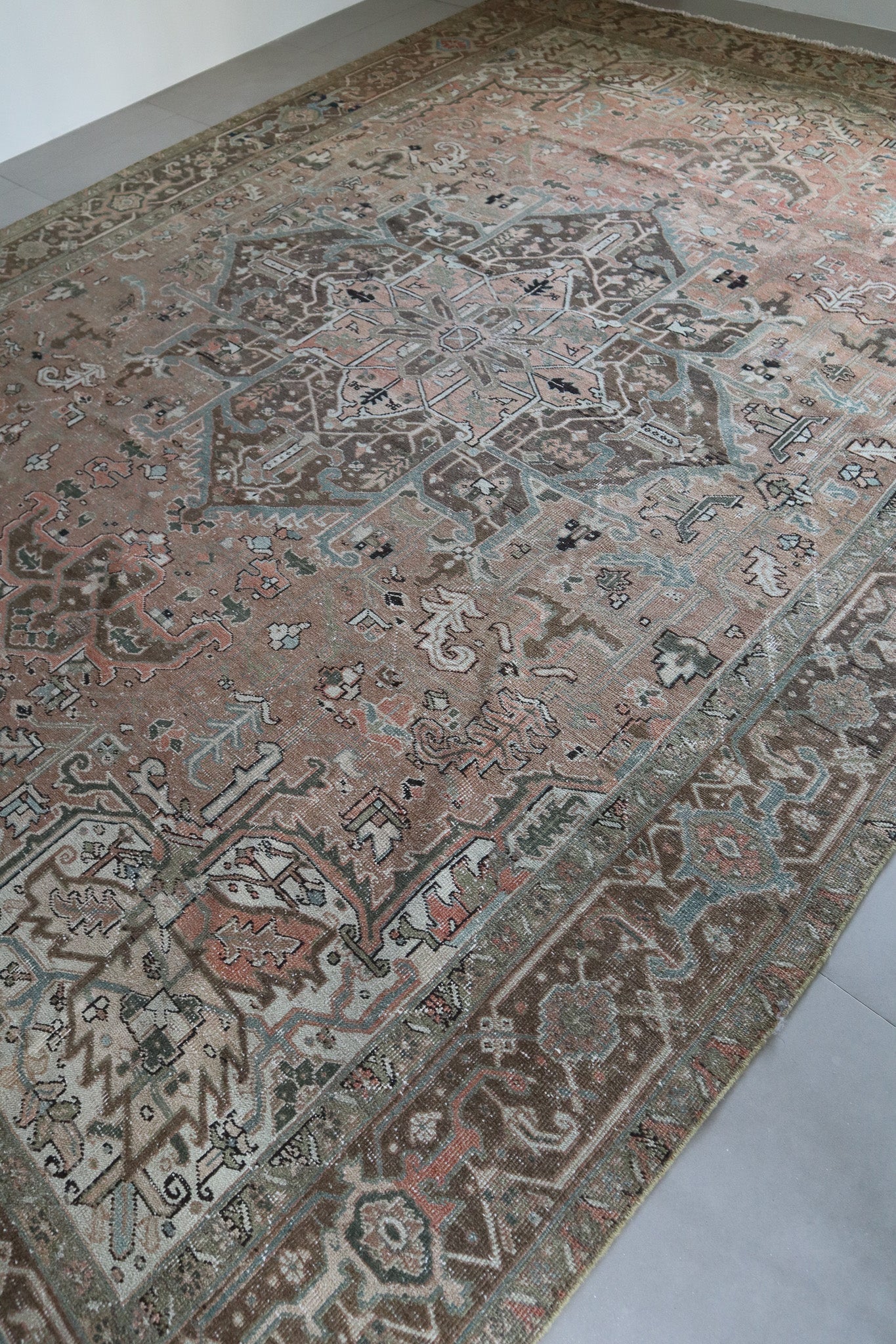 Persian Heriz Rug Circa 1950s — No. 026 - Patina House