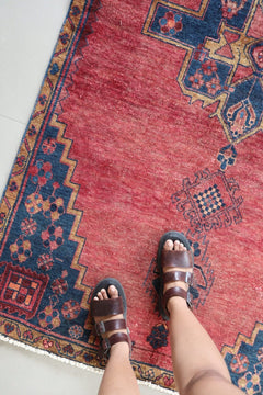 Vintage Persian Heriz – Brick Red with Blue Corner Medallions – No. 162 - Patina House