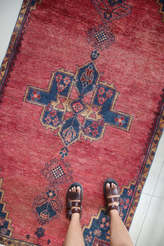 Vintage Persian Heriz – Brick Red with Blue Corner Medallions – No. 162 - Patina House