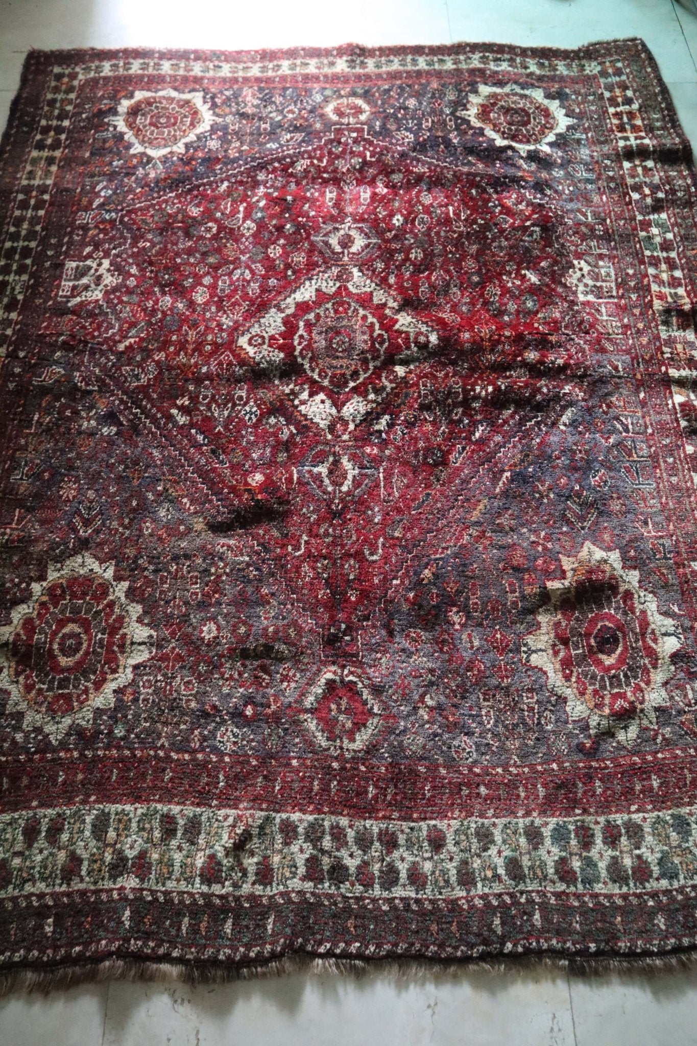 Vintage Persian Qashqai – Diamond Medallion in Garnet & Ivory – No. 145 - Patina House