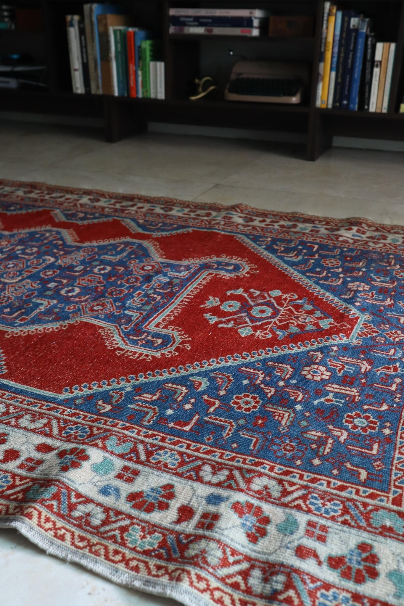 Vintage Persian Qashqai Mihrab — No. 160 - Patina House