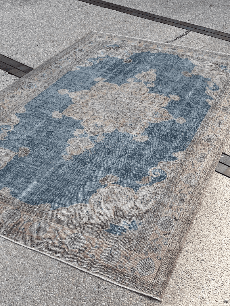 Vintage Turkish – Faded Medallion in Washed Navy – No. 141 - Patina House