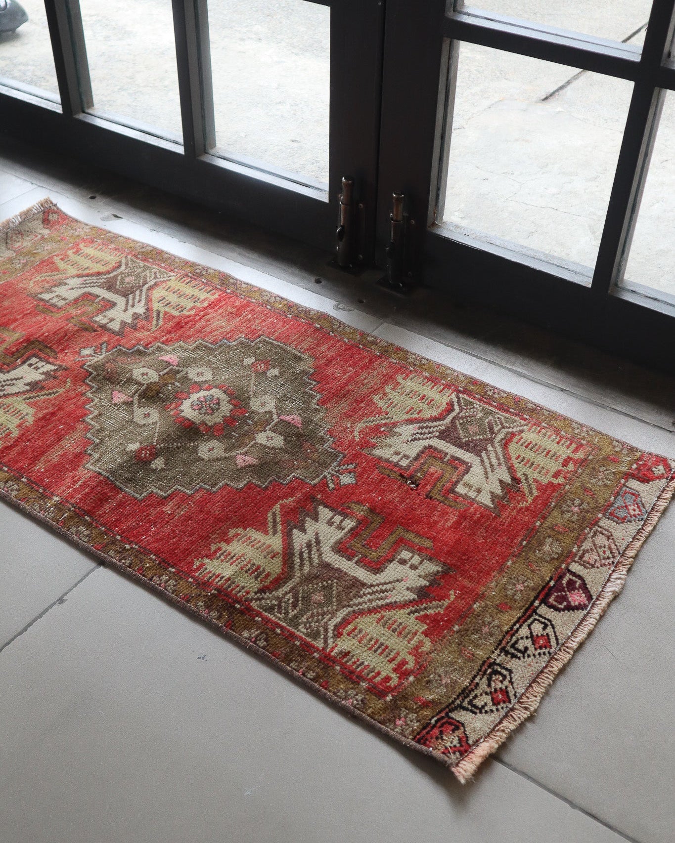 Yastik - Patina House